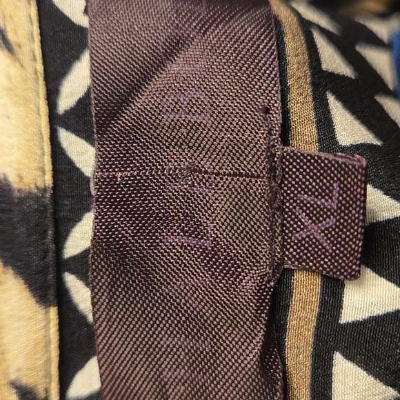 Hale Bob Floral Black, White, Blue Zebra Detail Luxuey Blouse - Picture 6 of 8